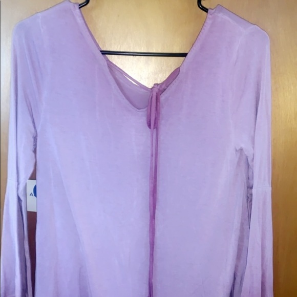 Shirt - Picture 2 of 2